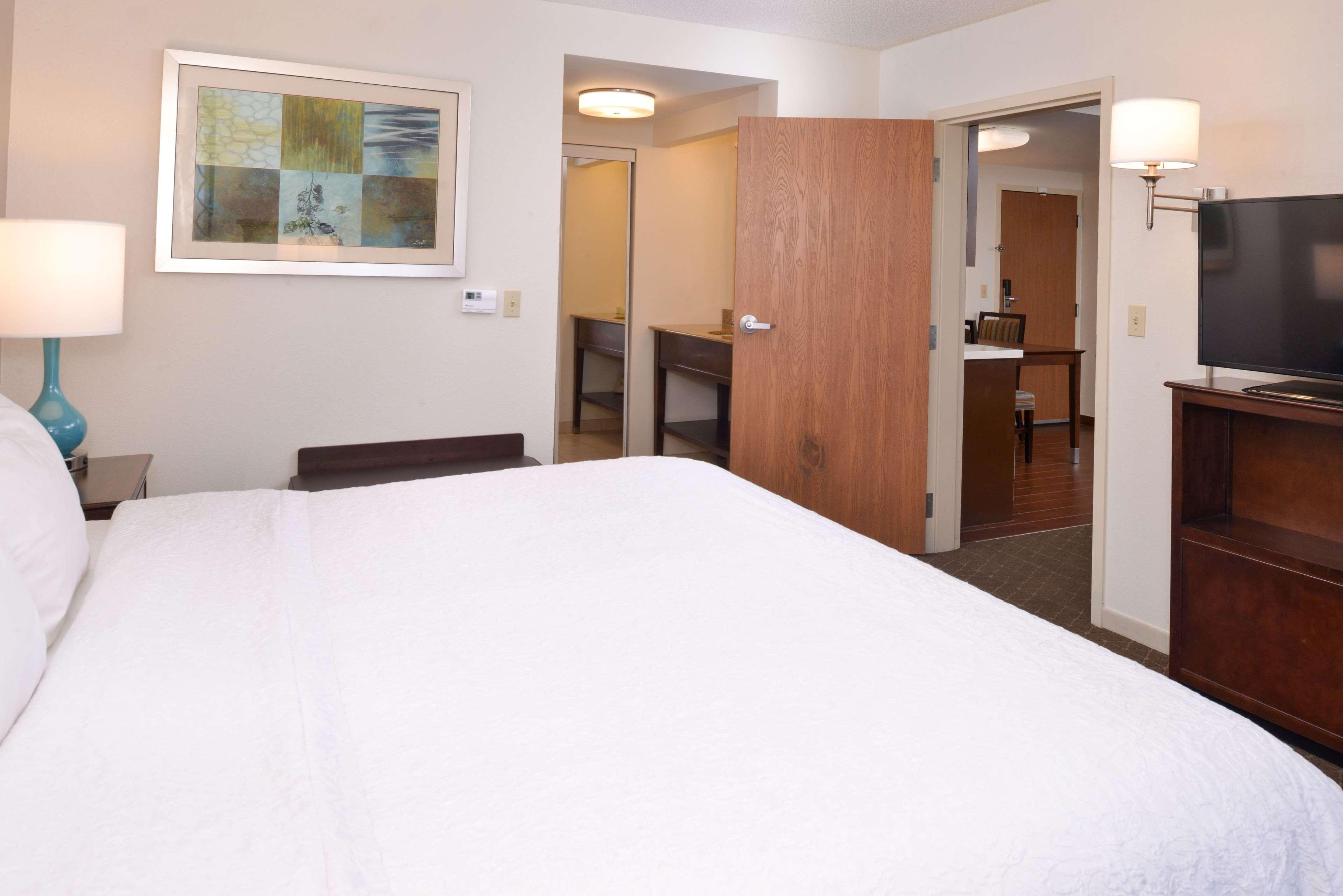 Hampton Inn & Suites Pueblo-Southgate Exterior foto