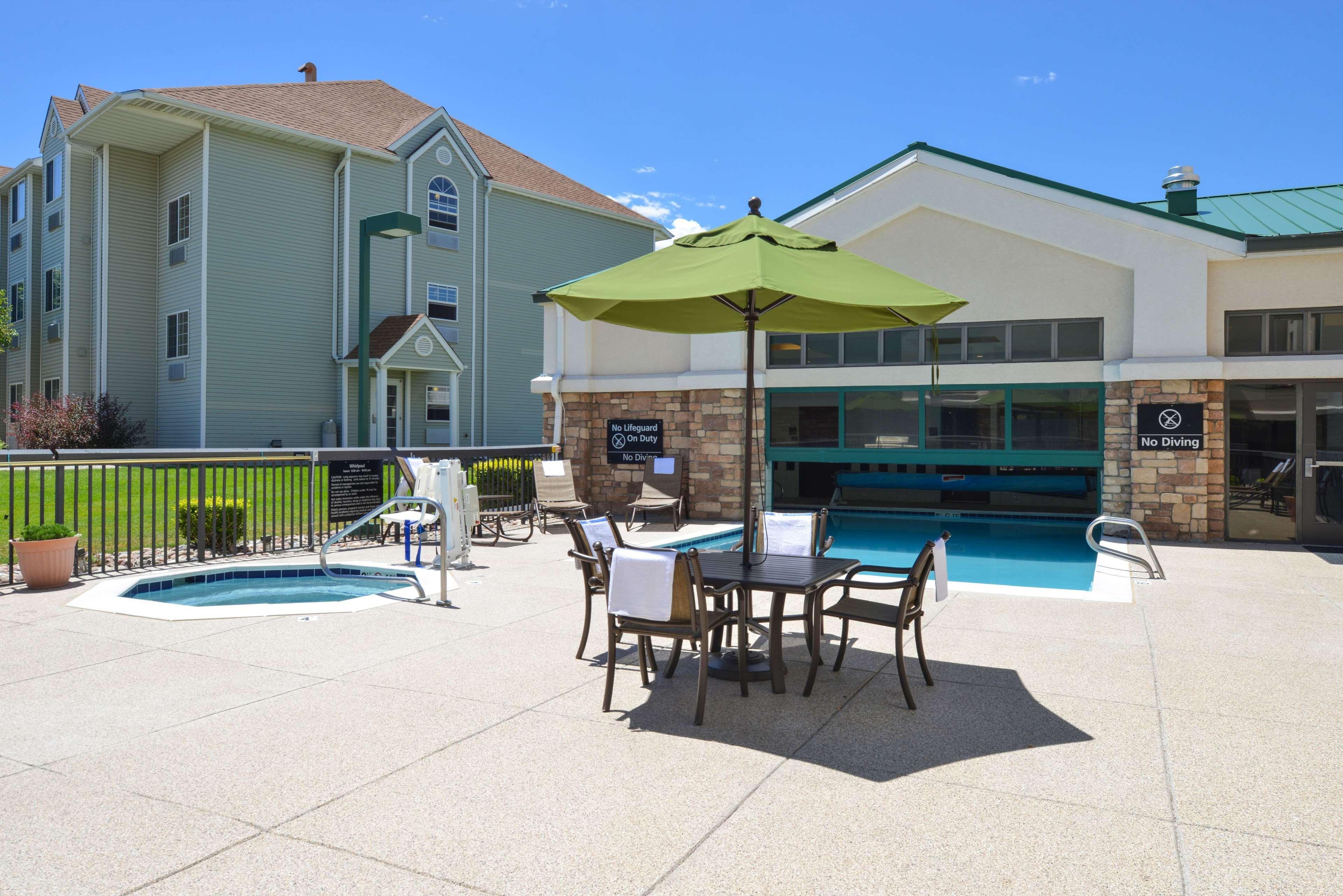 Hampton Inn & Suites Pueblo-Southgate Exterior foto